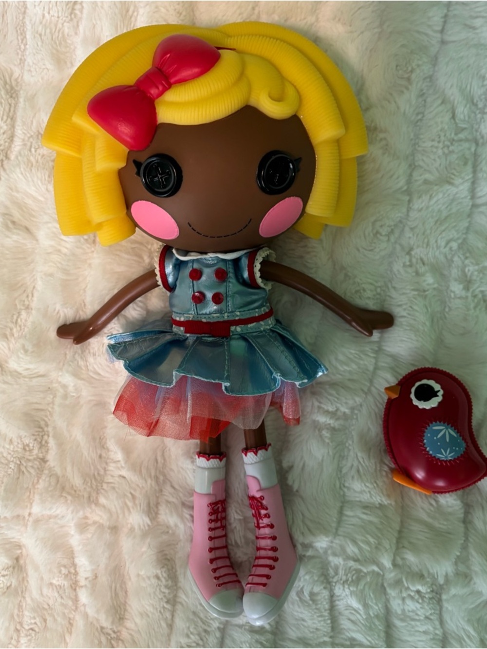 Lalaloopsy Starlight Doll and pet bird